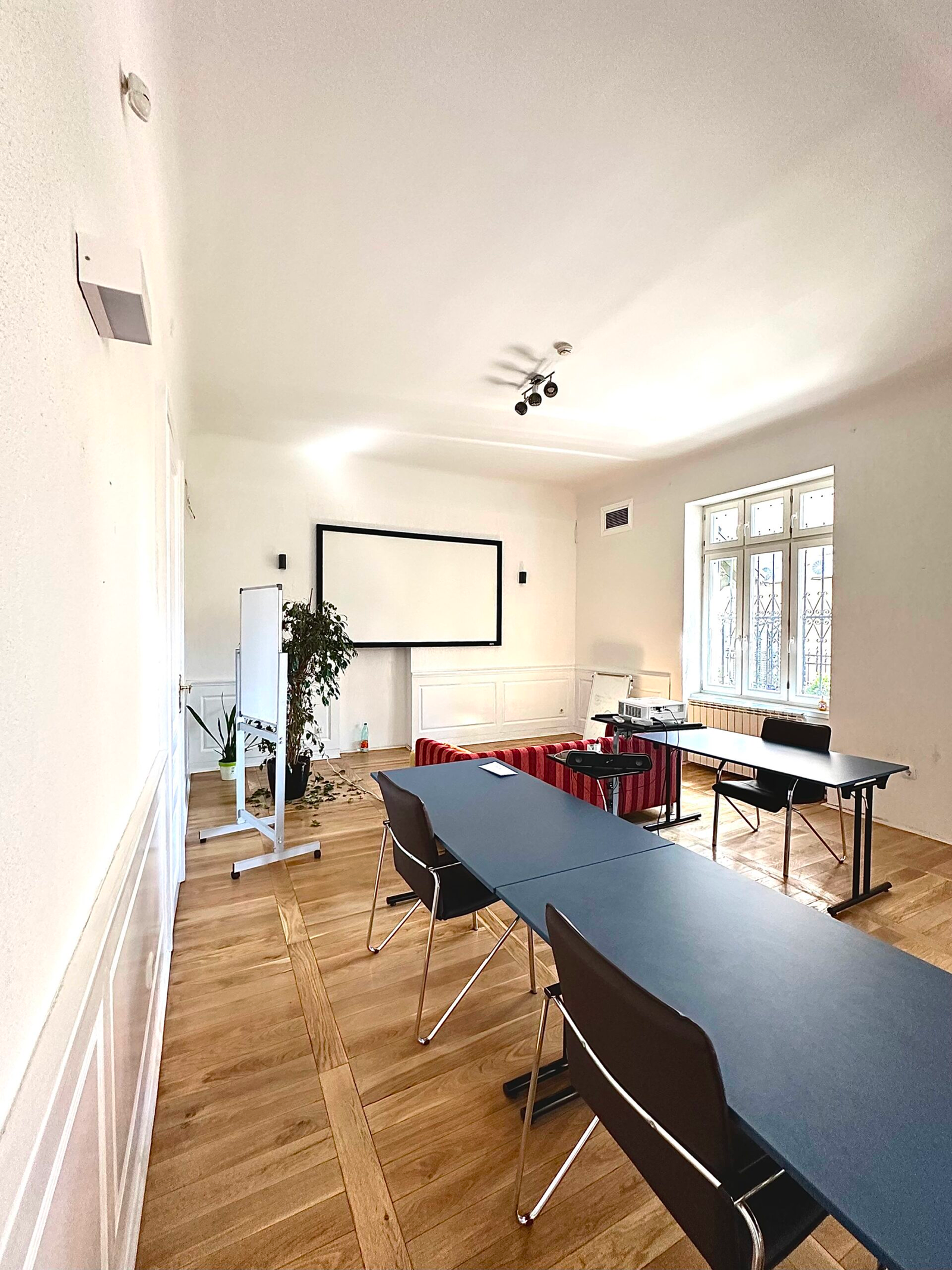 Read more about the article Do you need a meeting room in Sarajevo? We have the solution.